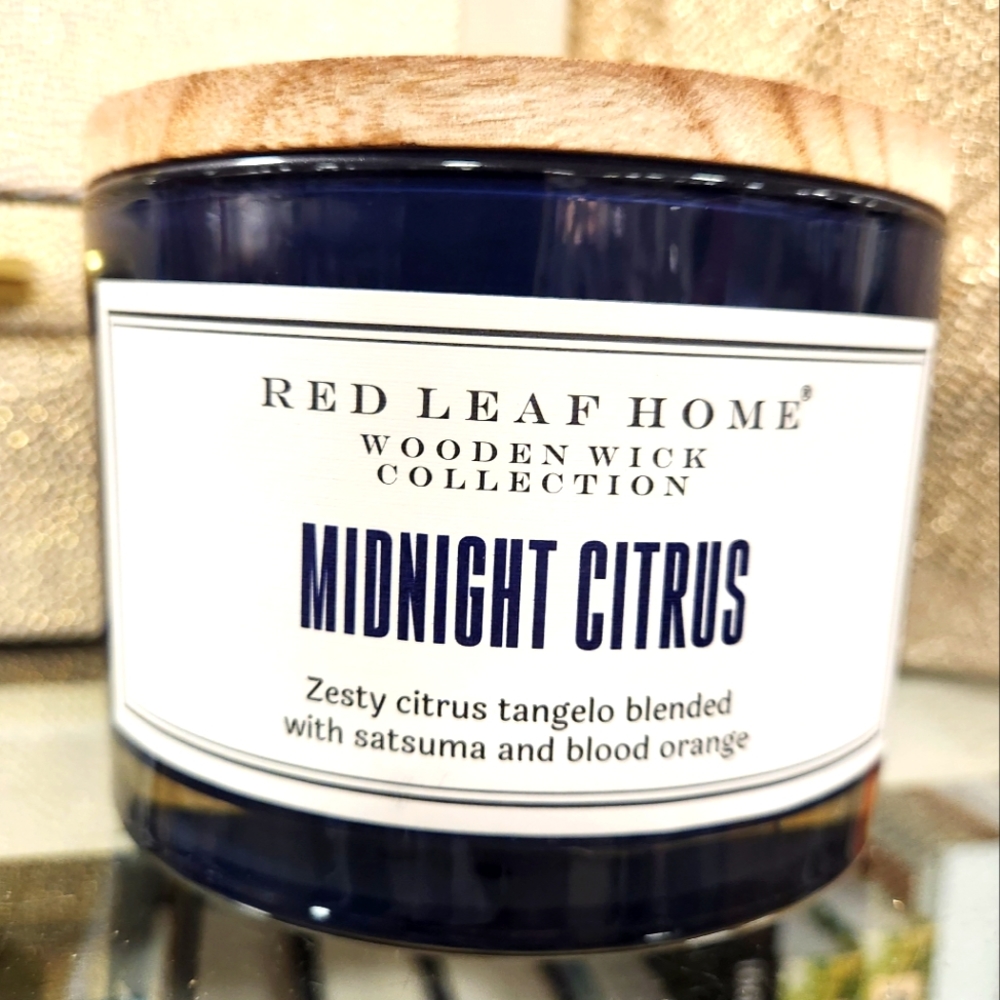 Midnight Citrus Red Leaf Home 15oz Wooden Wick Scented Candle Satsuma & Orange